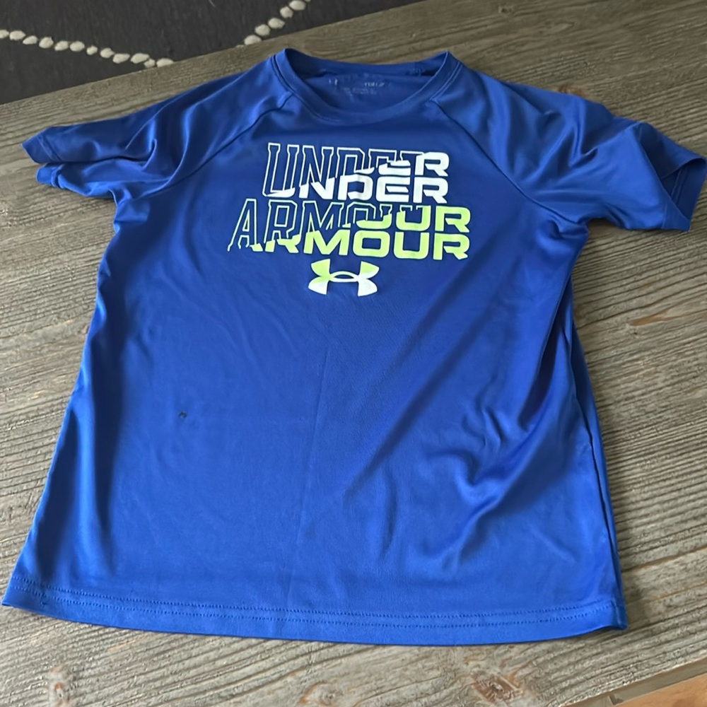 Tee